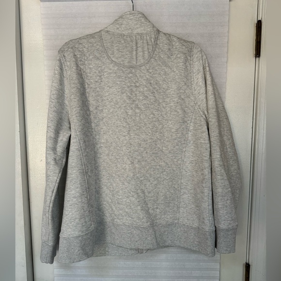 NWT LL Bean Quilted Full Zip Sweatshirt 2024 - Picture 5 of 9